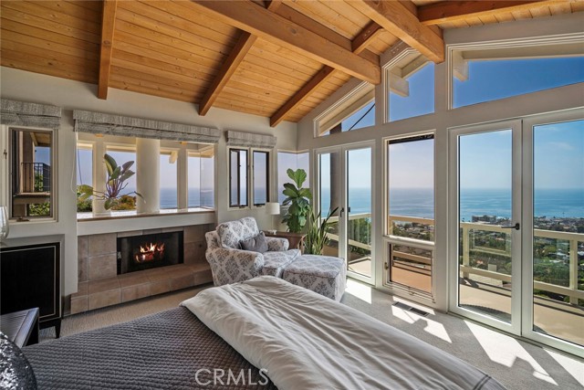 Detail Gallery Image 34 of 56 For 2108 Crestview Dr, Laguna Beach,  CA 92651 - 3 Beds | 2 Baths