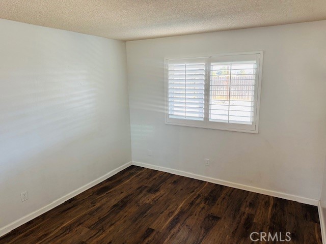 98 Lori Way, Banning CA: https://media.crmls.org/medias/4017b6f1-0e1f-40ef-a0b8-c7cde2ba8ad1.jpg