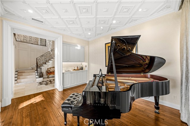 Detail Gallery Image 11 of 55 For 9 Vista Alberi, Newport Coast,  CA 92657 - 6 Beds | 6/1 Baths