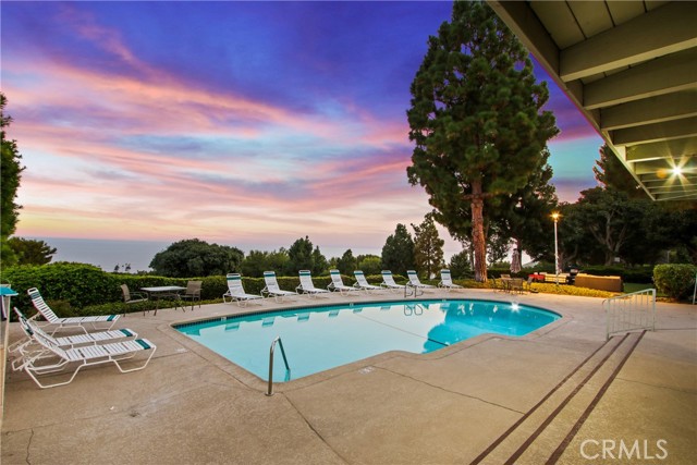 Detail Gallery Image 3 of 51 For 2235 W 25th St #122,  San Pedro,  CA 90732 - 2 Beds | 2/1 Baths