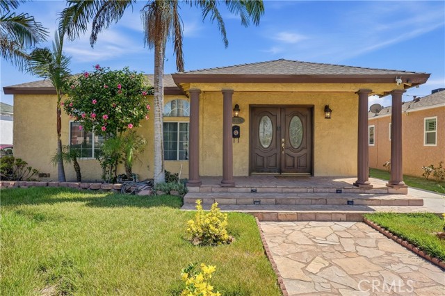 10962 Elm Ave, Lynwood, CA 90262