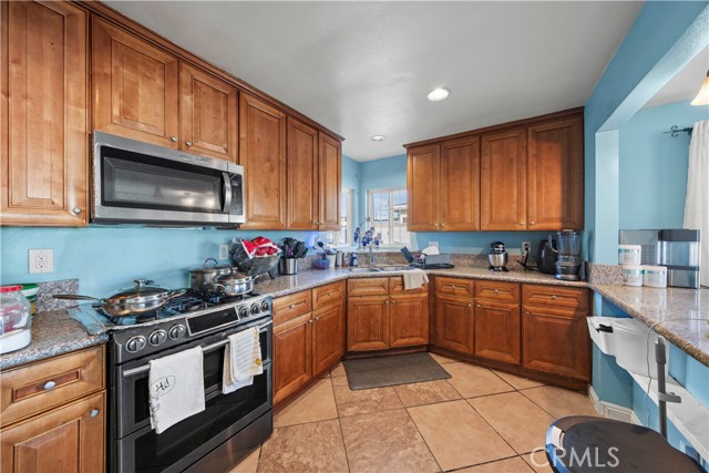 2015 N Castlegate Avenue, Compton, CA, 90221 2015 N Castlegate Avenue, Compton, CA, 90221
