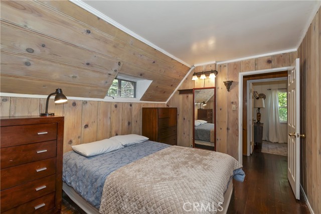 Detail Gallery Image 20 of 42 For 238 Bluebell, Lake Arrowhead,  CA 92352 - 5 Beds | 2 Baths