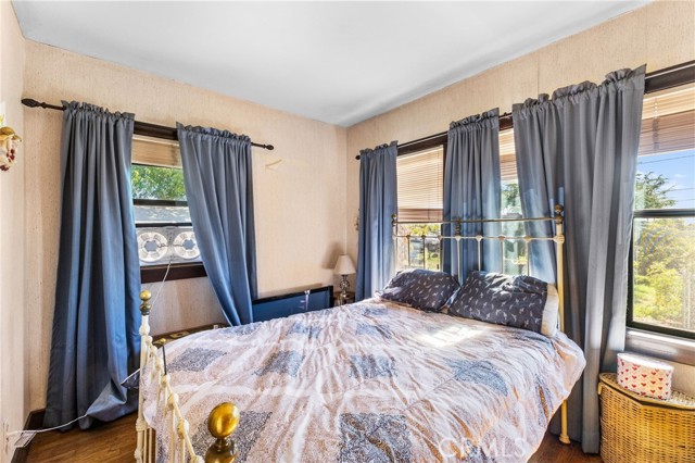 Detail Gallery Image 10 of 74 For 27953 Atlantic, Highland,  CA 92346 - 2 Beds | 1 Baths