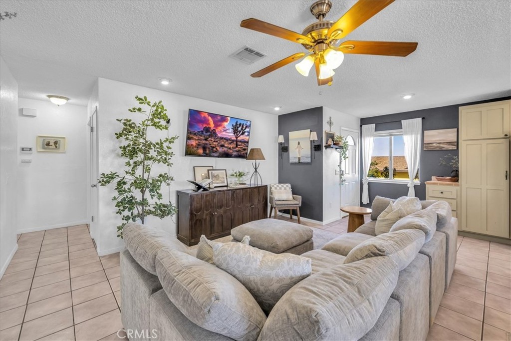 MLS #JT25263654 image #5