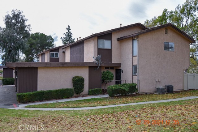 Image 2 for 2104 Hawthorne Court, San Bernardino, CA 92404