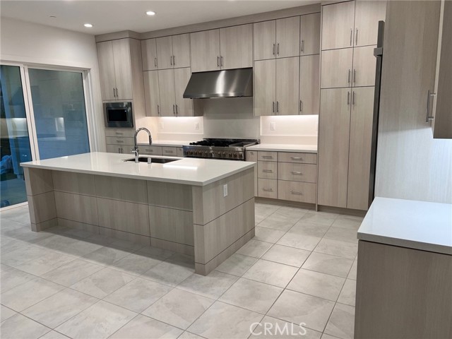 200 Orange Grove, Lake Forest CA: https://media.crmls.org/medias/401b7d5d-d71f-4a8a-9211-9f6f032bdd2d.jpg