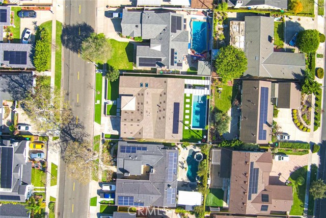 Image 71 of 72 For 3262 Ruth Elaine