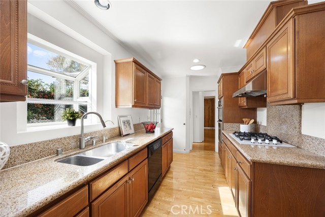 Detail Gallery Image 14 of 62 For 2606 Greenfield Ave, Arcadia,  CA 91006 - 4 Beds | 3 Baths