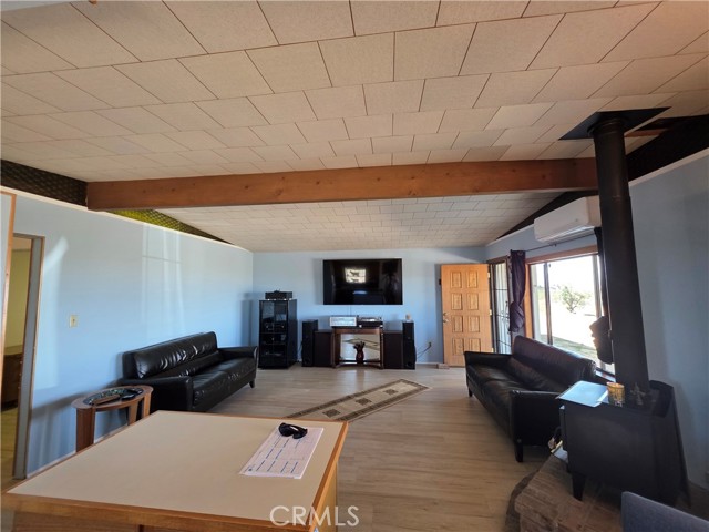 Detail Gallery Image 8 of 34 For 5566 Oleta, Landers,  CA 92285 - 2 Beds | 1 Baths