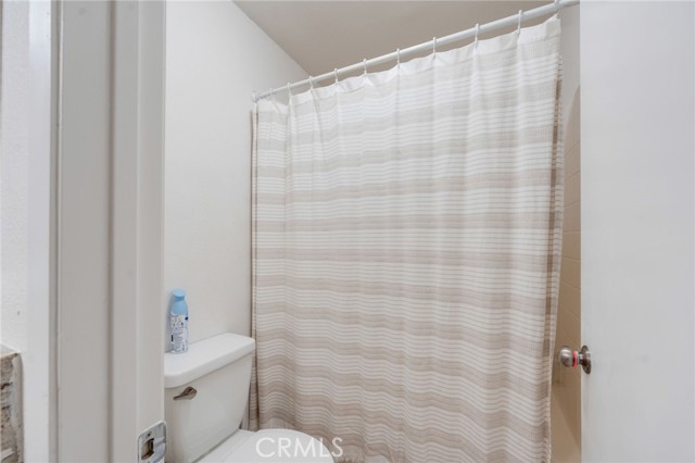 16192 Setting Sun Circle, Riverside CA: https://media.crmls.org/medias/401e65f6-d233-486a-98d9-e8b4d02d3770.jpg