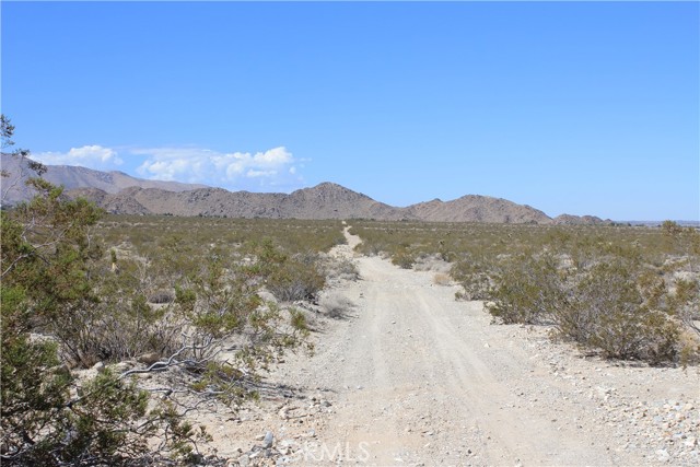 Detail Gallery Image 24 of 71 For 769 Meridian Rd, Lucerne Valley,  CA 92356 - – Beds | – Baths