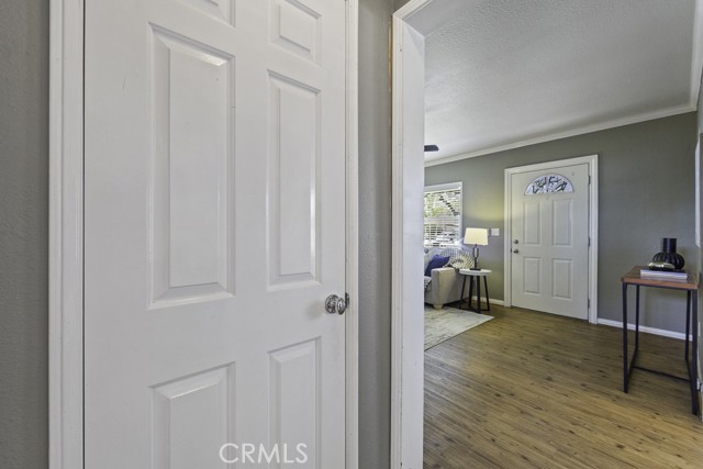 Detail Gallery Image 21 of 44 For 1832 N Brighton, Burbank,  CA 91506 - 2 Beds | 1 Baths