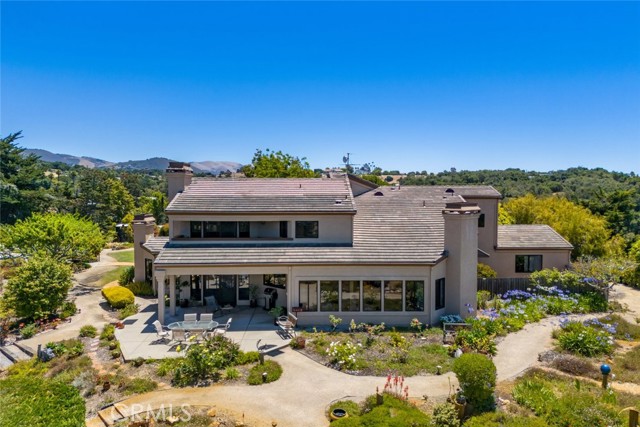 225 Broken Arrow Road, Nipomo CA: https://media.crmls.org/medias/401fdf93-0826-4c01-a102-c469767a6f61.jpg