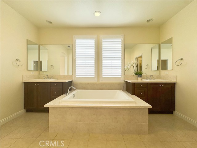 Detail Gallery Image 34 of 38 For 123 Prospect, Irvine,  CA 92618 - 4 Beds | 4 Baths