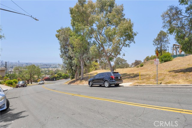 Detail Gallery Image 8 of 32 For 2101 Stanley Ave., Signal Hill,  CA 90755 - – Beds | – Baths
