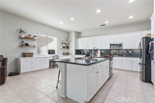 Detail Gallery Image 29 of 72 For 32736 Cottonwood Road, Winchester,  CA 92596 - 5 Beds | 5/1 Baths