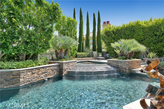 3121 Corte Linda, Newport Beach CA: https://media.crmls.org/medias/4021acbb-1823-40b0-8b78-13788223ead0.jpg