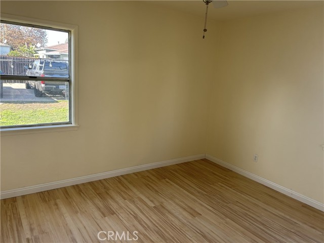 Detail Gallery Image 6 of 6 For 3855 Cherry, Long Beach,  CA 90807 - 2 Beds | 1 Baths