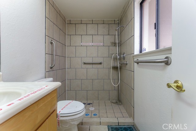 Detail Gallery Image 12 of 23 For 37012 Calle Bonita, Palmdale,  CA 93550 - 4 Beds | 2 Baths