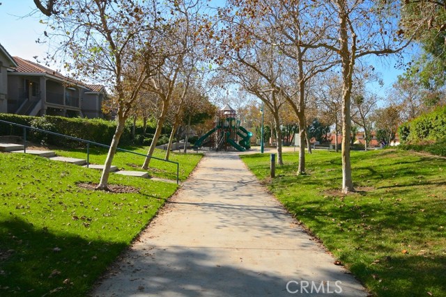 63 Gaviota, Rancho Santa Margarita CA: https://media.crmls.org/medias/402387bd-e0cf-4670-99a8-a54129937049.jpg