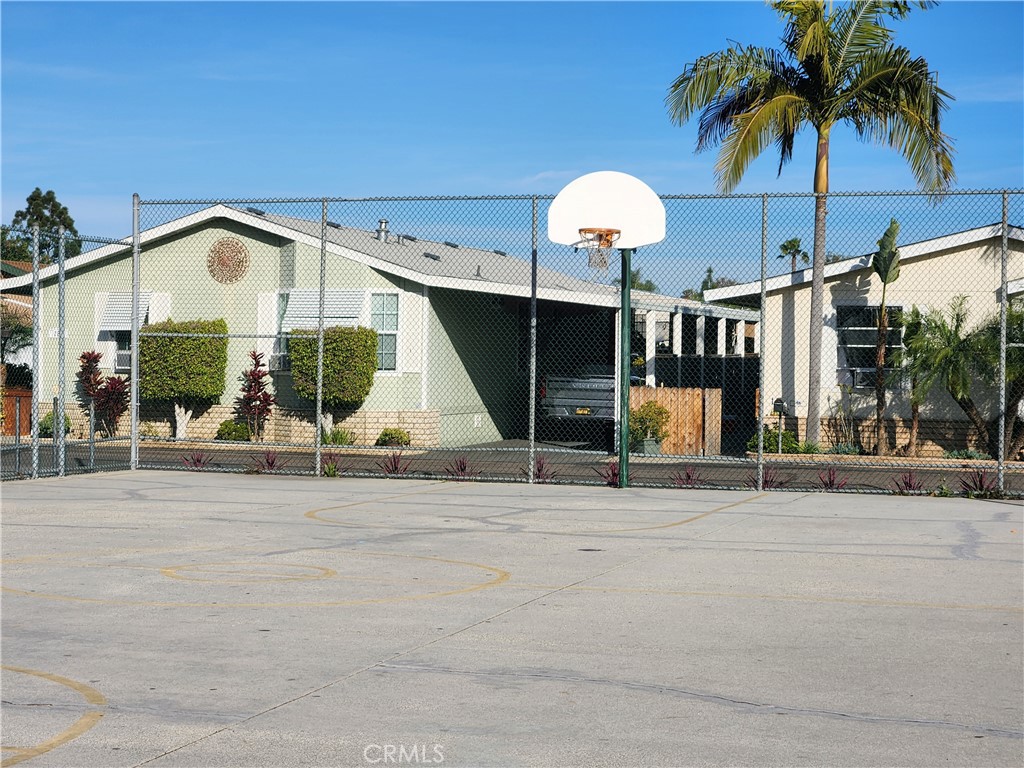 9080 Bloomfield Avenue 141