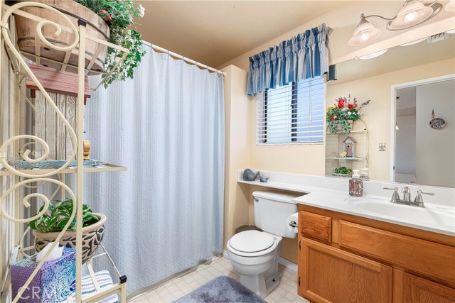 Detail Gallery Image 26 of 44 For 40512 Palmas Ct, Palmdale,  CA 93551 - 3 Beds | 2/1 Baths