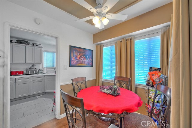 Detail Gallery Image 20 of 44 For 355 E Century Bld, Los Angeles,  CA 90003 - 2 Beds | 1 Baths