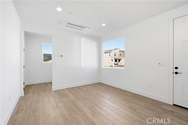 Detail Gallery Image 15 of 33 For 209 Foxtrot Ct, San Luis Obispo,  CA 93401 - 3 Beds | 2/1 Baths