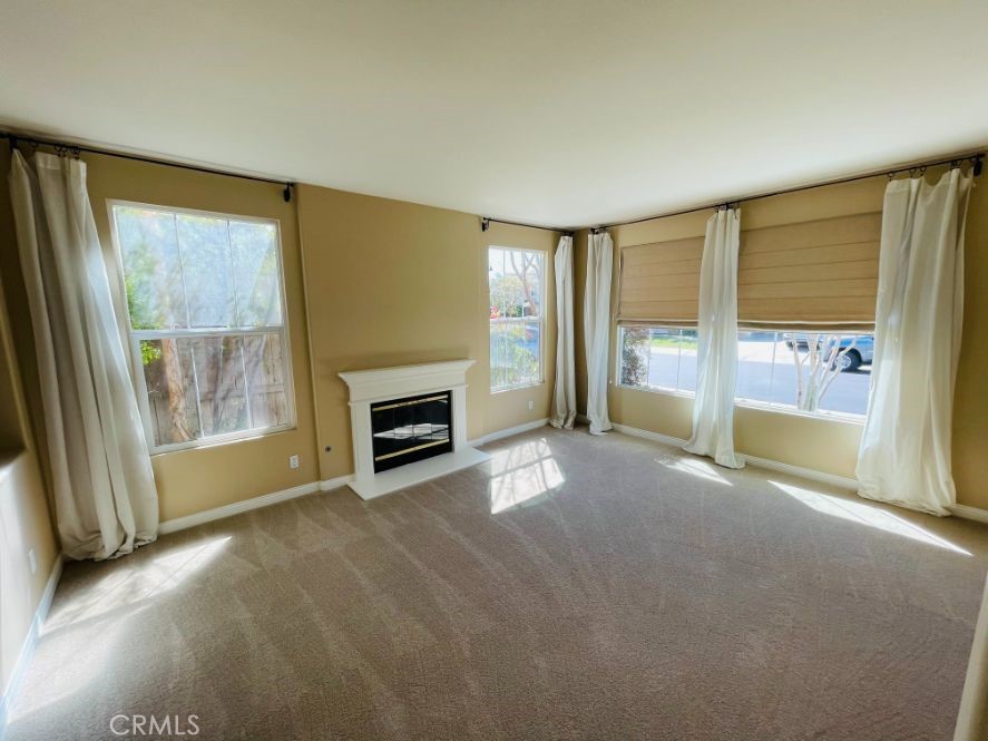 1574 Glencrest Drive - photo 3