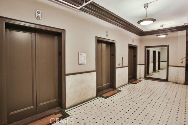 Detail Gallery Image 27 of 33 For 215 W 7th St #803,  Los Angeles,  CA 90014 - 1 Beds | 1 Baths