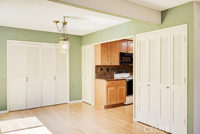 Detail Gallery Image 8 of 29 For 5334 Bahia Blanca #B,  Laguna Woods,  CA 92637 - 2 Beds | 2 Baths