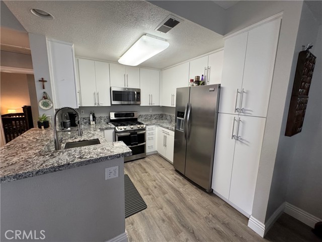 Detail Gallery Image 17 of 37 For 23412 Pacific Park 9h,  Aliso Viejo,  CA 92656 - 1 Beds | 1 Baths