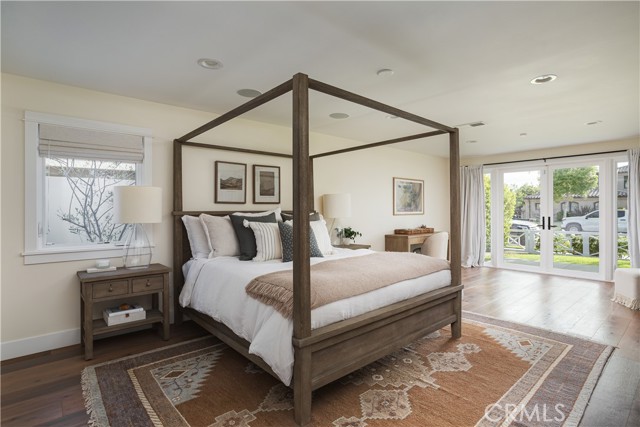Detail Gallery Image 12 of 31 For 1700 Highland Dr, Newport Beach,  CA 92660 - 5 Beds | 6/1 Baths