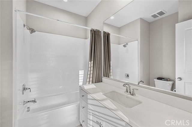 Detail Gallery Image 19 of 52 For 214 Elkhorn, Irvine,  CA 92618 - 3 Beds | 3/1 Baths