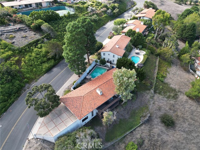 1300 Via Coronel, Palos Verdes Estates, California 90274, 6 Bedrooms Bedrooms, ,3 BathroomsBathrooms,Residential,Sold,Via Coronel,PV22158399