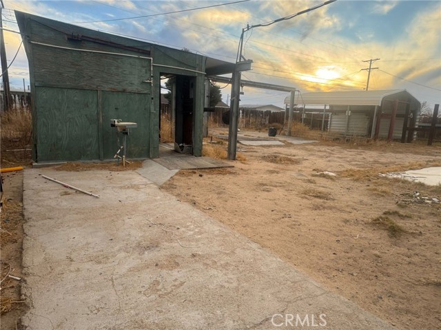 Detail Gallery Image 11 of 28 For 24144 Joshua Ave, Boron,  CA 93516 - 3 Beds | 2 Baths