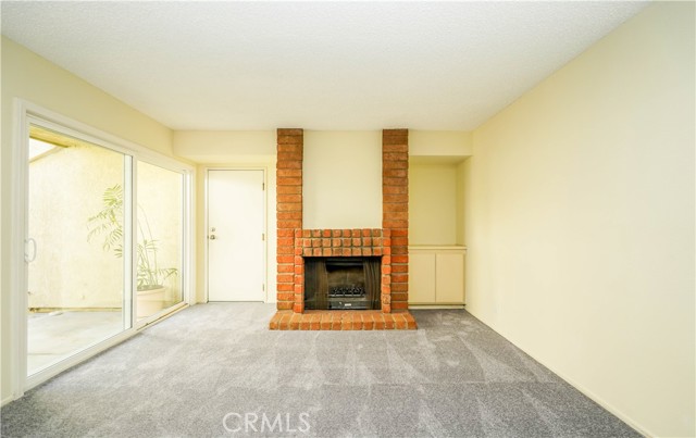 26005 Andrea Court, Mission Viejo CA: https://media.crmls.org/medias/402a5427-8227-44db-96f8-a59260d4f17e.jpg