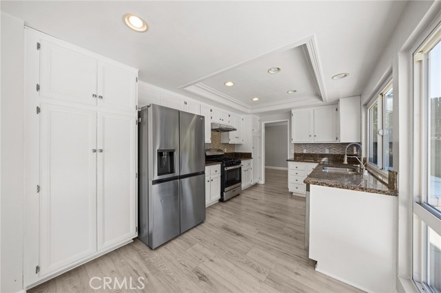 16602 Woodmont photo 28