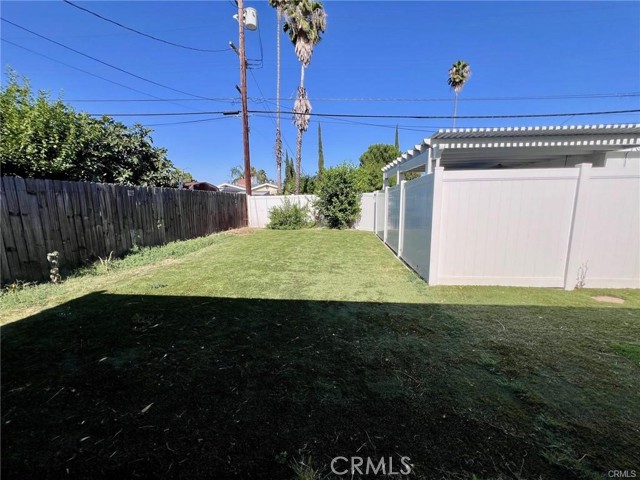 Detail Gallery Image 29 of 30 For 6944 Aura Ave, Reseda,  CA 91335 - 3 Beds | 2 Baths