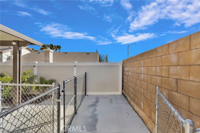 Detail Gallery Image 36 of 37 For 9301 Creosote, Oak Hills,  CA 92344 - 3 Beds | 2 Baths