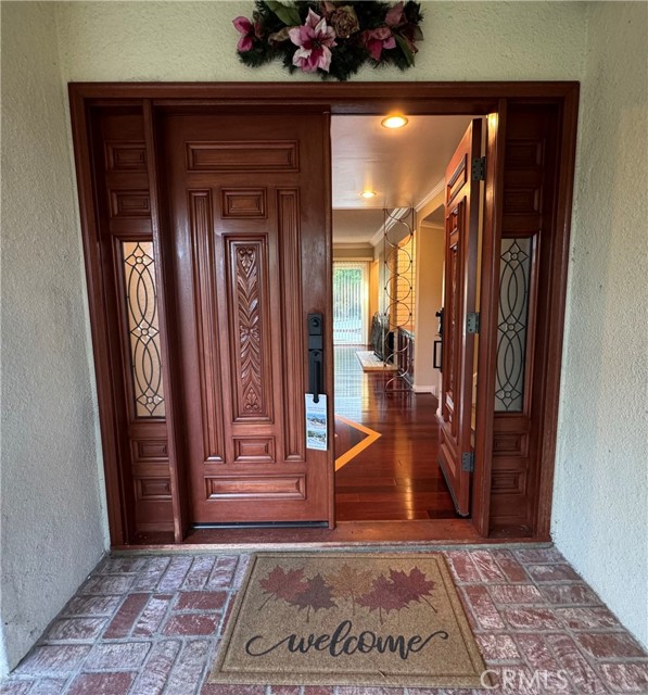 Detail Gallery Image 3 of 30 For 311 Sharon Rd, Arcadia,  CA 91007 - 5 Beds | 3 Baths