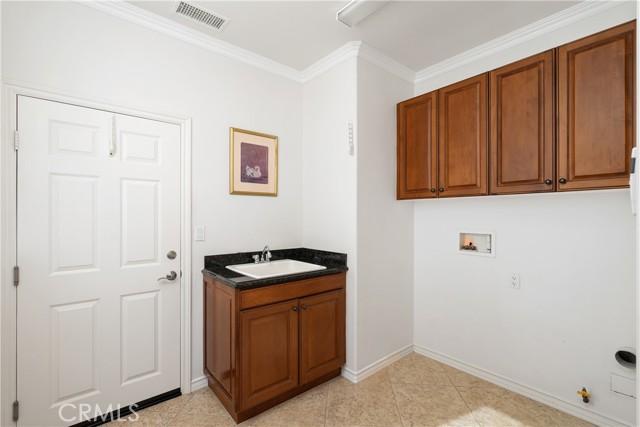 Detail Gallery Image 21 of 36 For 23706 Cottonwood Ct, Valencia,  CA 91354 - 3 Beds | 3/1 Baths