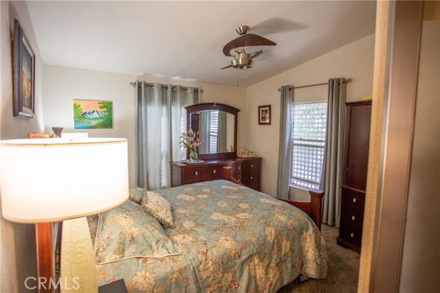 Detail Gallery Image 20 of 42 For 21001 Plummer St #12,  Chatsworth,  CA 91311 - 2 Beds | 2 Baths