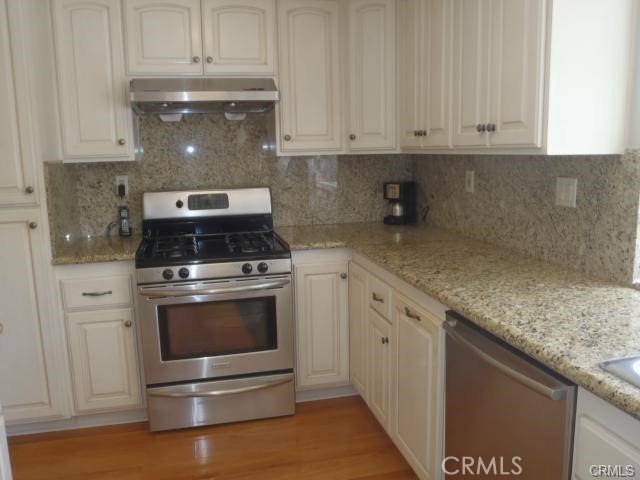 11459 Shippigan Way, Cypress CA: https://media.crmls.org/medias/402c4f09-ba90-4fd6-96f2-4b7162d22715.jpg
