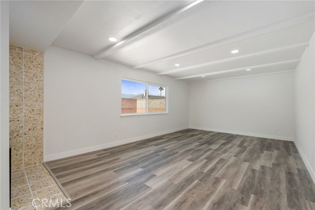 Detail Gallery Image 7 of 25 For 910 E Home St, Rialto,  CA 92376 - 4 Beds | 2 Baths