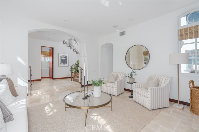 126 Via Koron, Newport Beach CA: https://media.crmls.org/medias/402d6c6e-a7c0-4c5f-84c7-85858f49a0b9.jpg