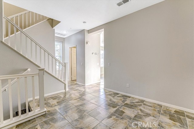 Detail Gallery Image 16 of 46 For 18 Kenilworth Ln #150,  Aliso Viejo,  CA 92656 - 3 Beds | 2/1 Baths