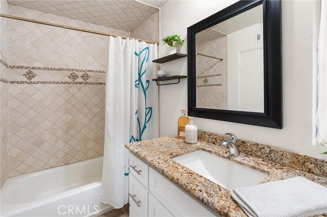 Detail Gallery Image 20 of 29 For 1408 E Fairway Dr, Orange,  CA 92866 - 4 Beds | 2 Baths
