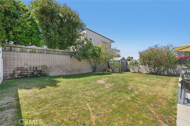 Detail Gallery Image 25 of 28 For 1120 9th St, Hermosa Beach,  CA 90254 - 2 Beds | 1 Baths